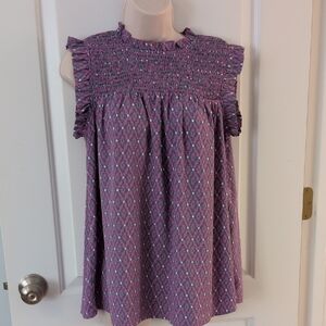 JODIFL Sleevelesd Smocked Blouse
